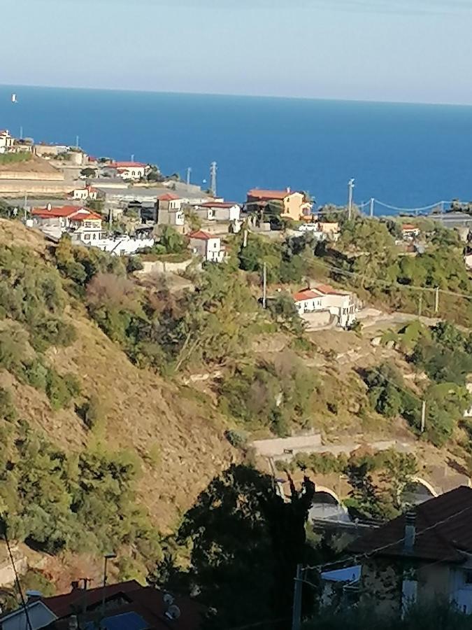 La Casa Di Trilly Hotel Sanremo Luaran gambar