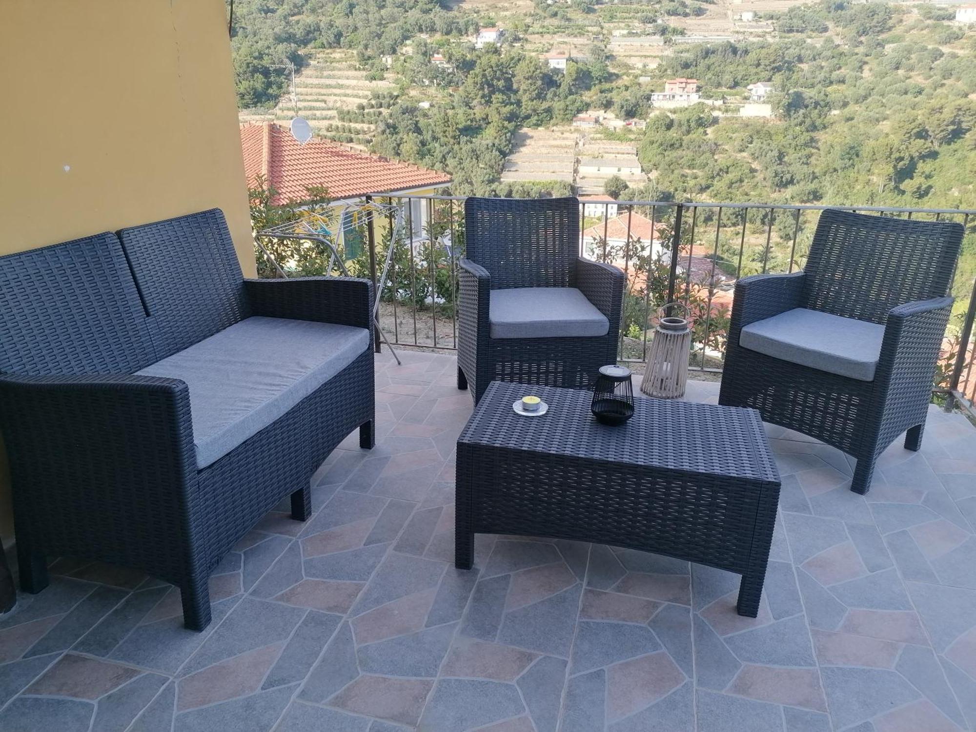 La Casa Di Trilly Hotel Sanremo Luaran gambar